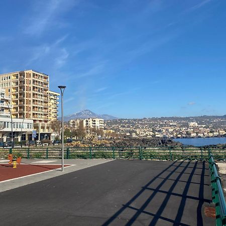 Апартаменты Finestre Sul Mare Катания Экстерьер фото